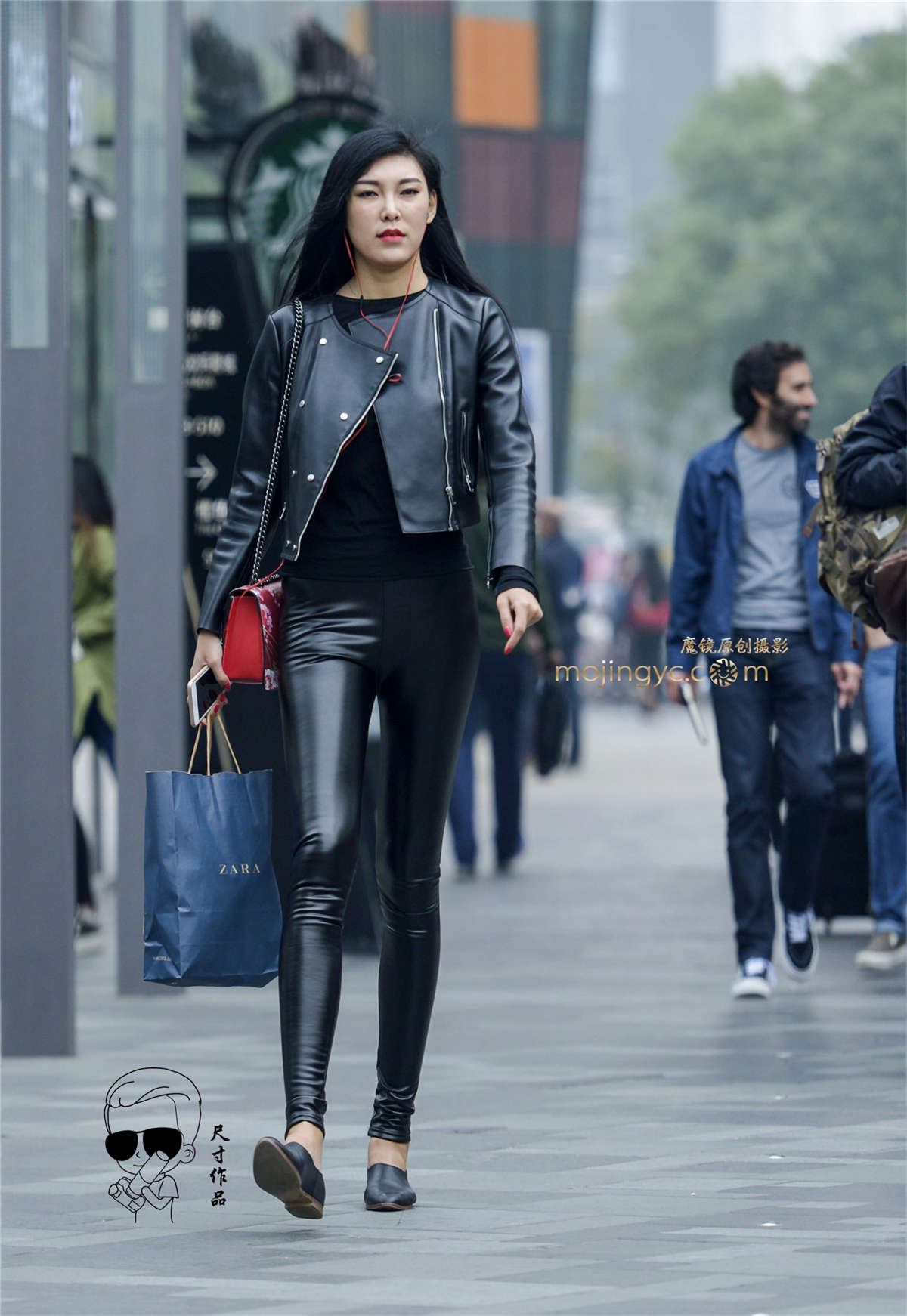 穿皮衣皮裤的美女{2016年10月19日13P}尺寸-日更街拍