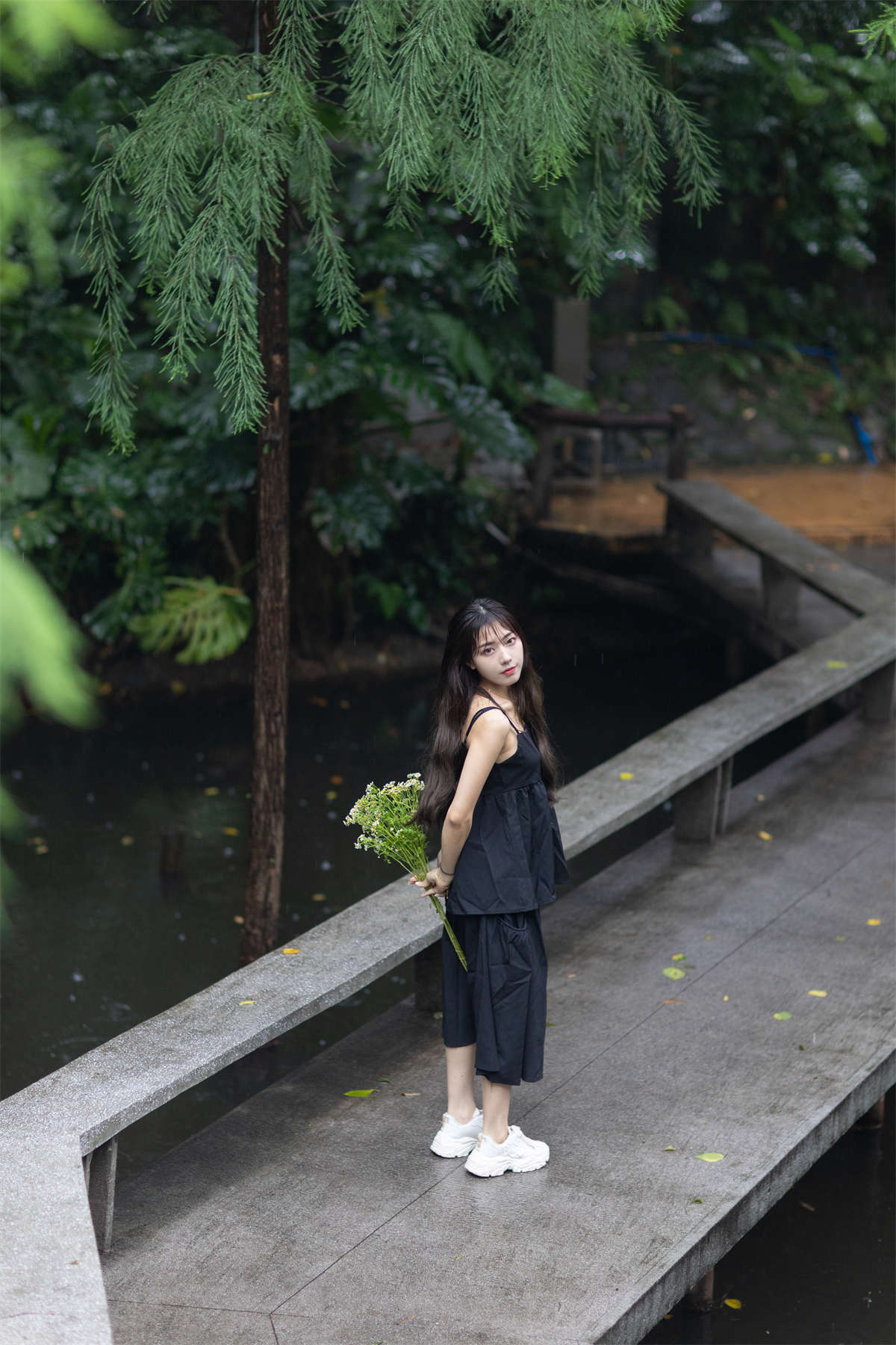 图片[2]-YITUYU艺图语 2022.06.27 透明伞 沐菡-日更街拍