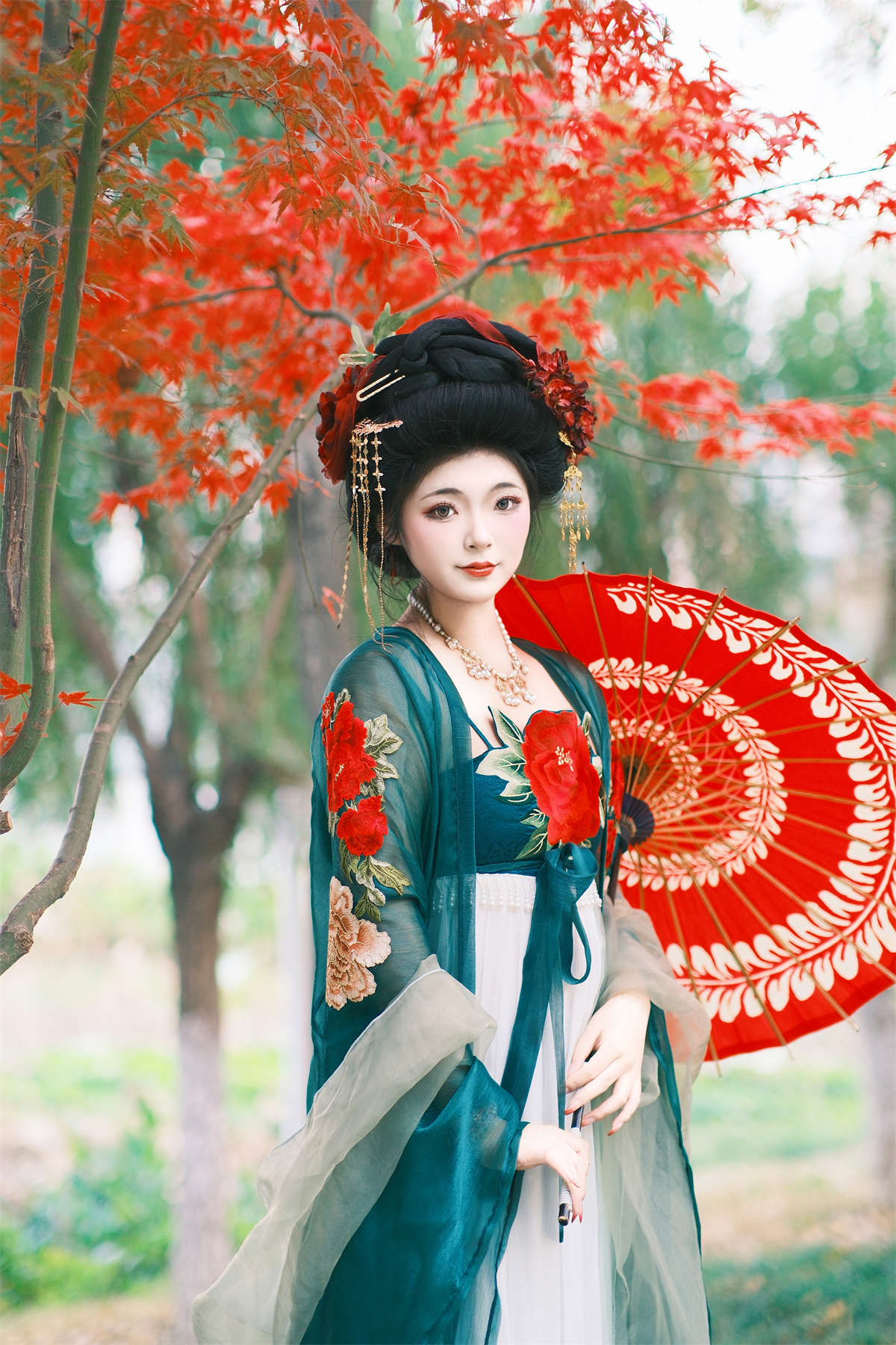 YITUYU艺图语 2023.12.29 枫林晚 KaiLin酱插图1