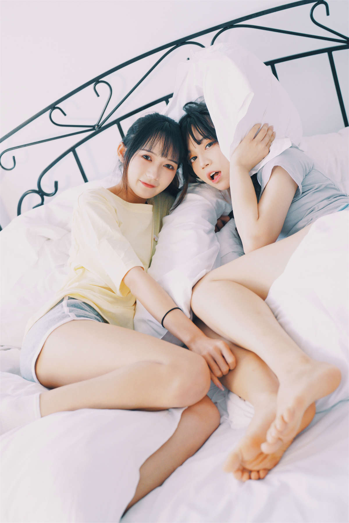 图片[2]-YITUYU艺图语 2022.04.19 姐妹成对，快乐加倍 贰加六-日更街拍