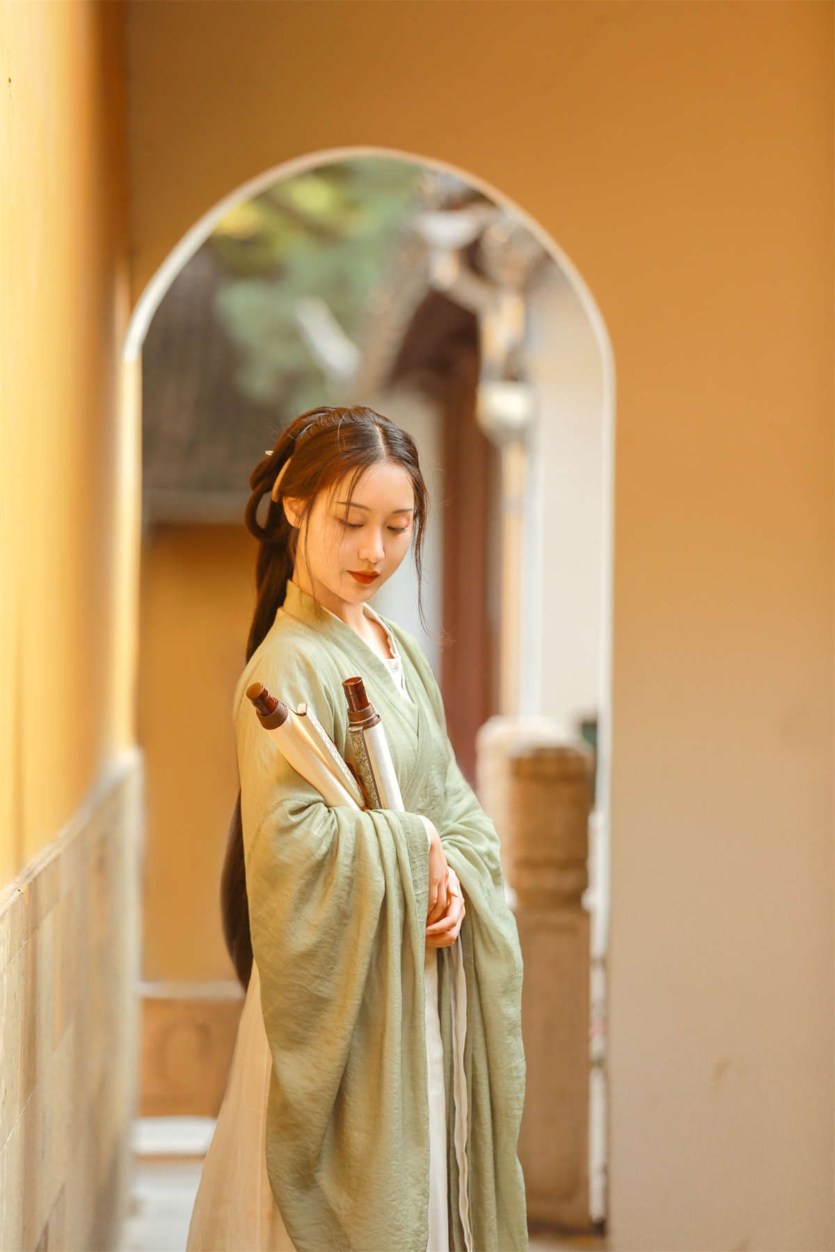 图片[2]-YITUYU艺图语 2022.04.19 一笑千场醉，浮生任白头 南斋-日更街拍