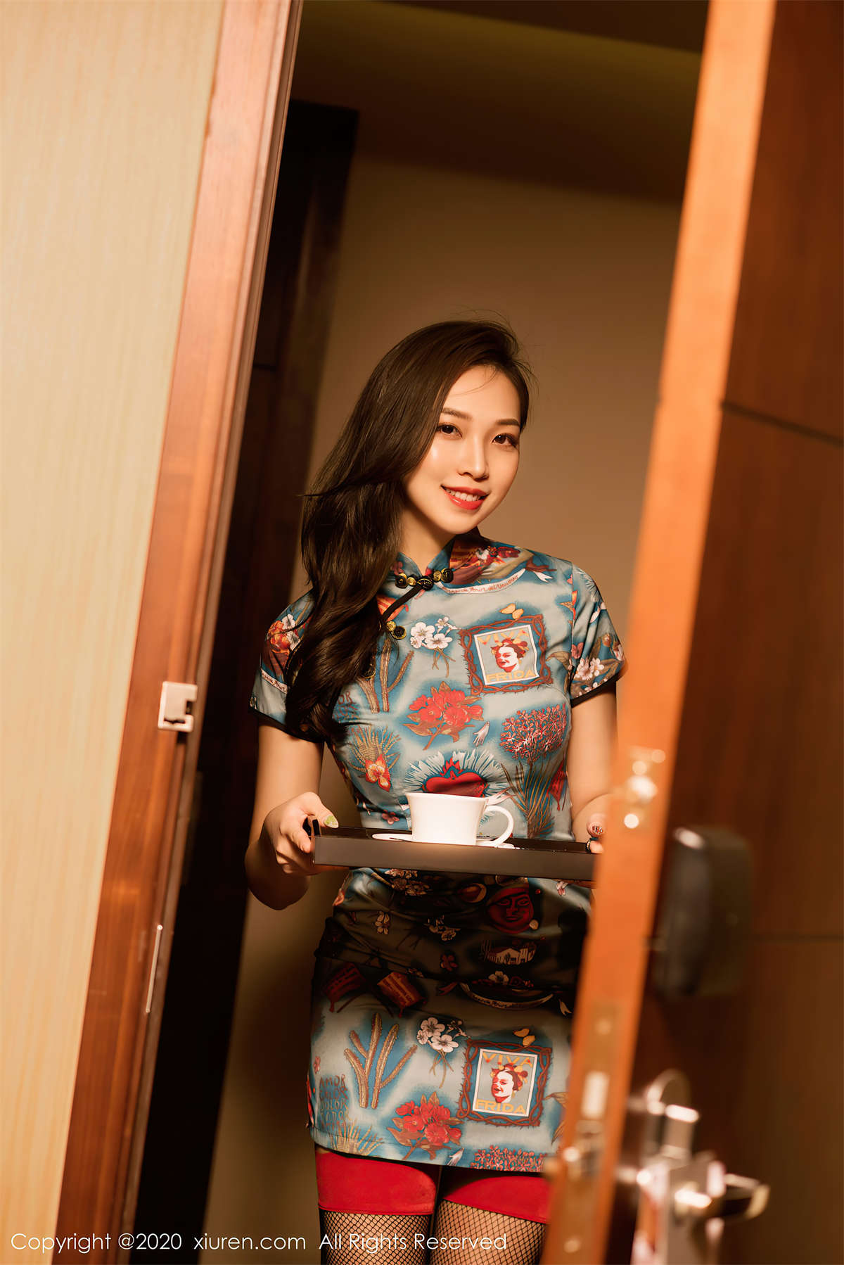 图片[2]-Xiuren秀人网 2020.10.29 NO.2712 郑颖姗-日更街拍