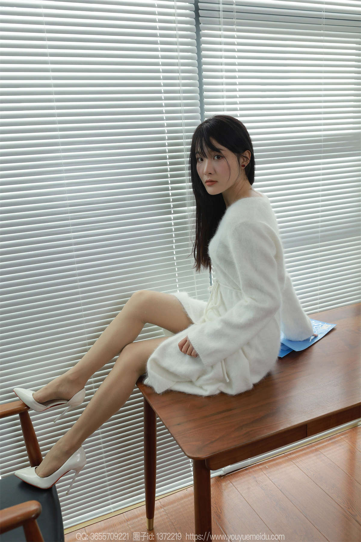 IESS异思趣向 2023.11.27 丝享家1596：婉萍 白月光（上）-日更街拍