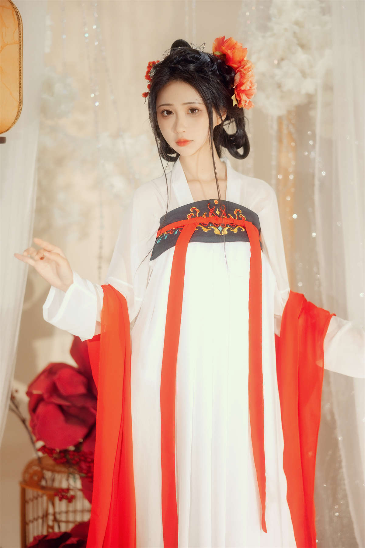YITUYU艺图语 2023.03.12 岁月婆娑 绮罗生的小苏苏-日更街拍