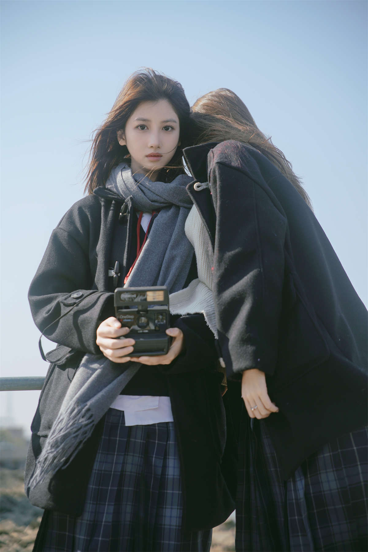 YITUYU艺图语 2025.03.15 江风轻拂，双生少女的清甜时光 橘子-日更街拍