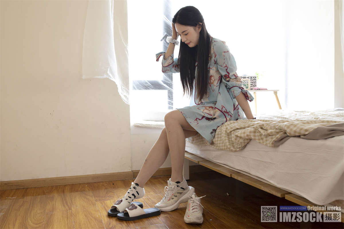 MZSOCK-2023 No.018 琴子-日更街拍