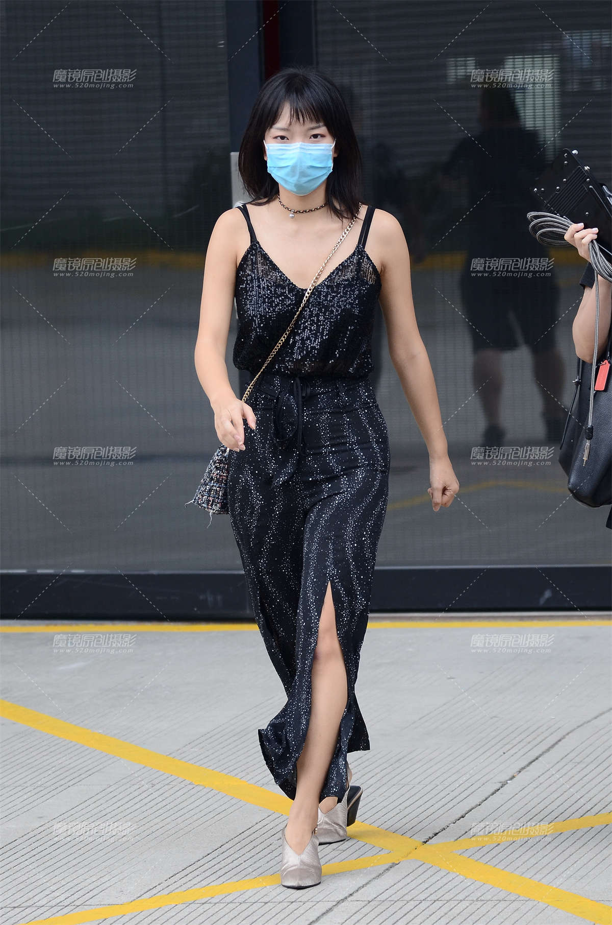 【神摄手赛贴】黑色吊带，包臀开叉裤-日更街拍