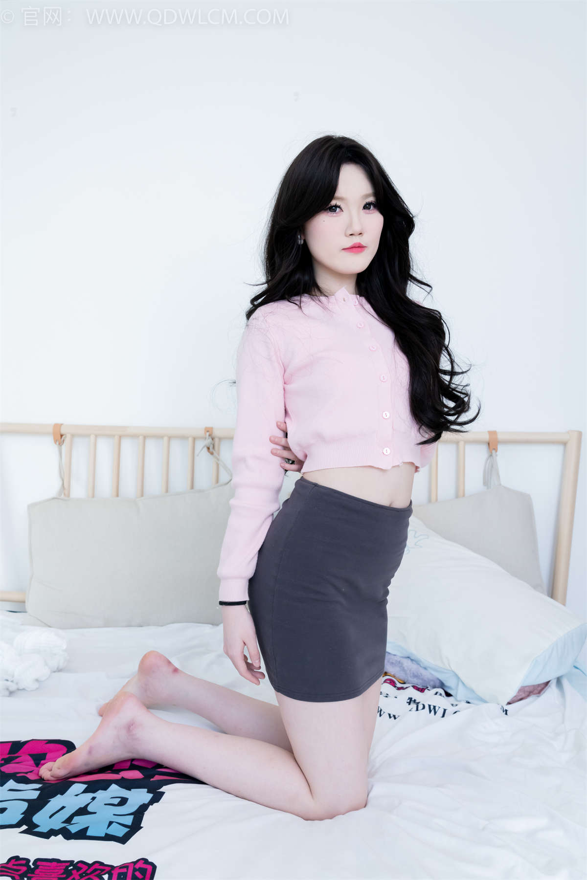 物恋传媒 NO.2179 薄荷-干枯玫瑰-日更街拍