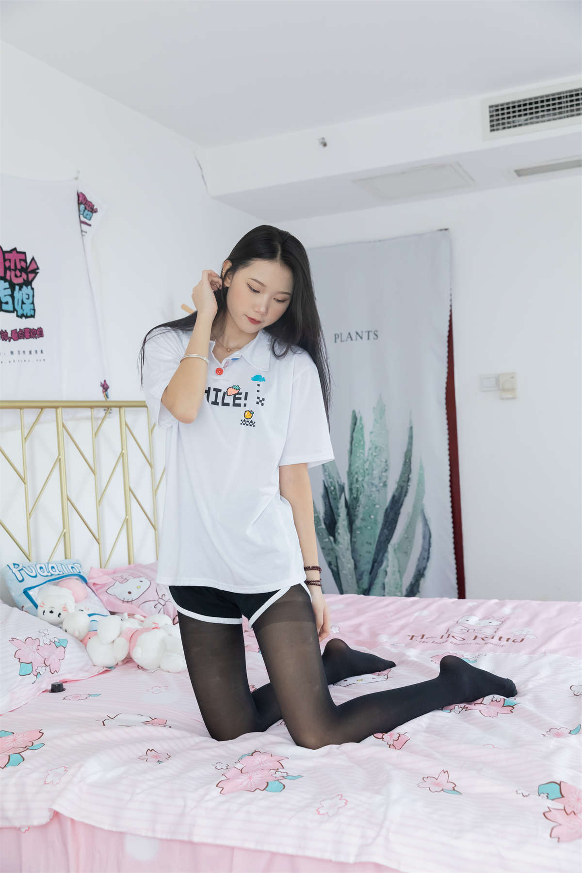 物恋传媒 NO.913 小竹-黑色旋律-日更街拍