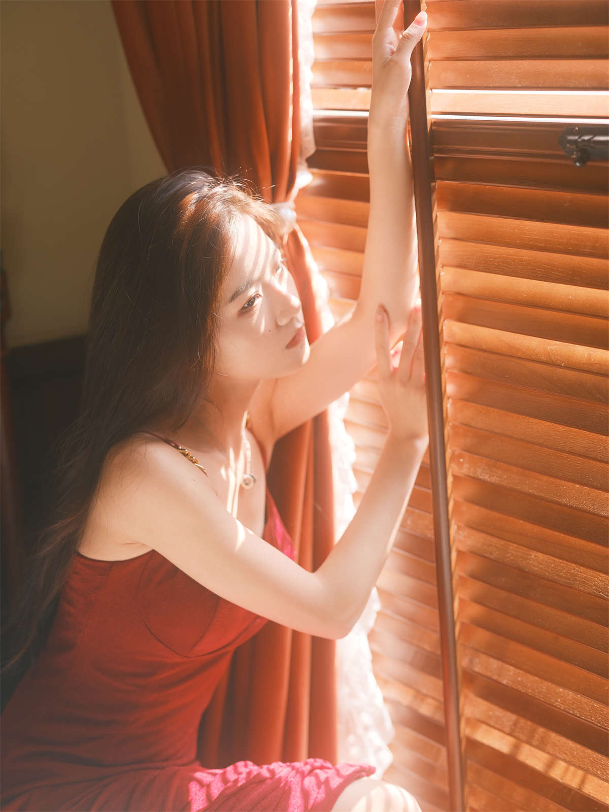 YITUYU艺图语 2025.02.09 红裳静韵 Winggle11插图1