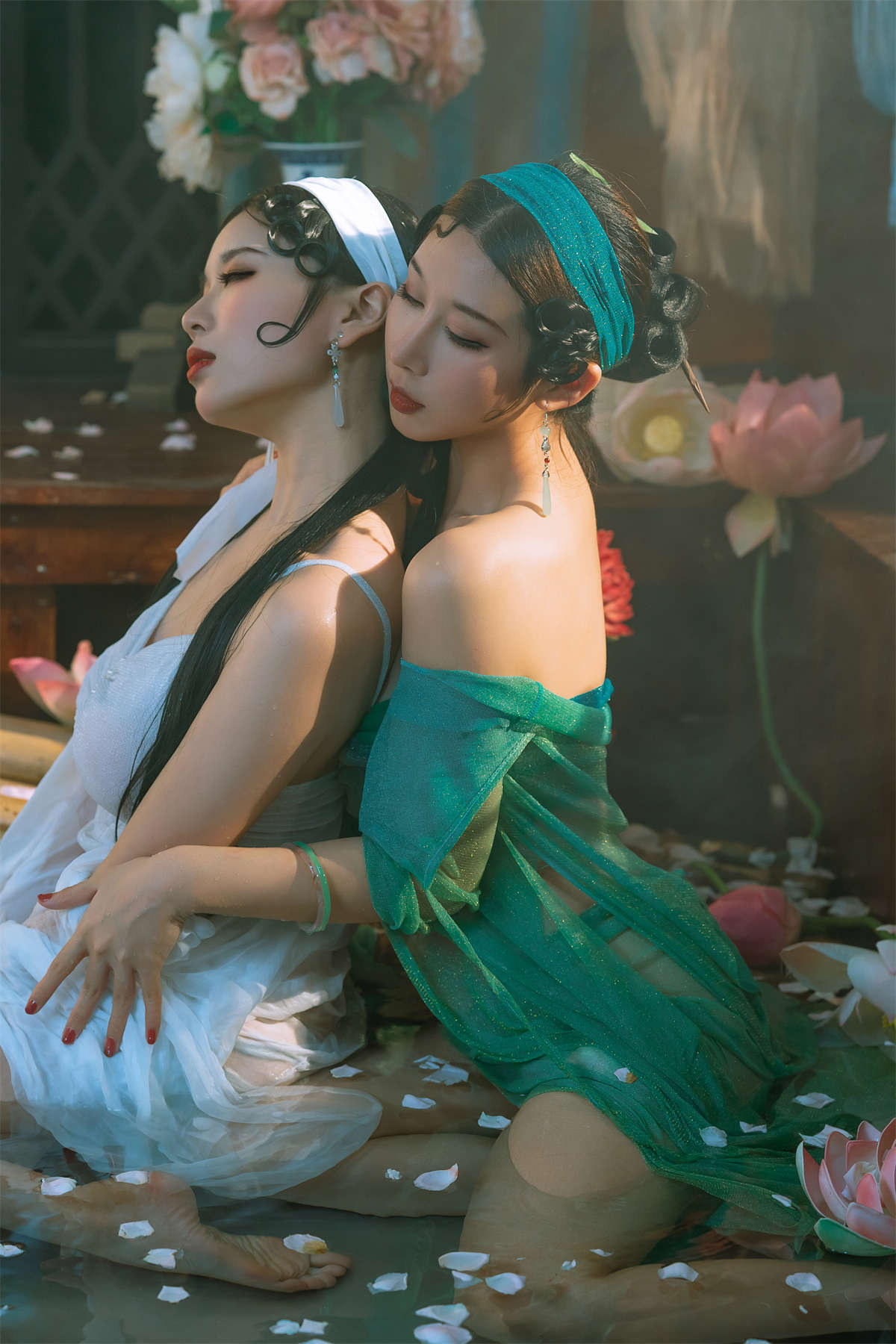 图片[2]-轩萧学姐NO.056 白娘子&青蛇-日更街拍