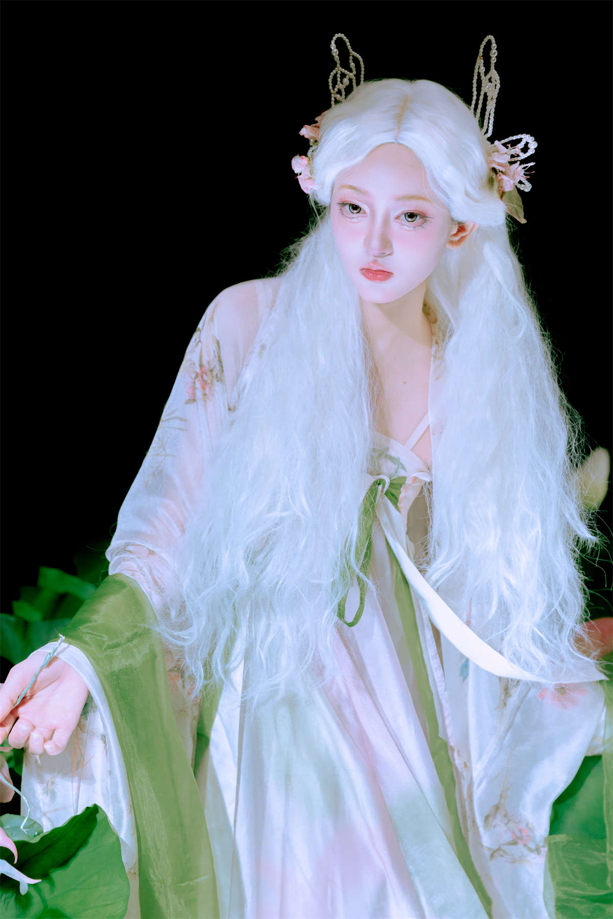 图片[2]-YITUYU艺图语 2025.03.09 荷灵 冷酷王爷-日更街拍