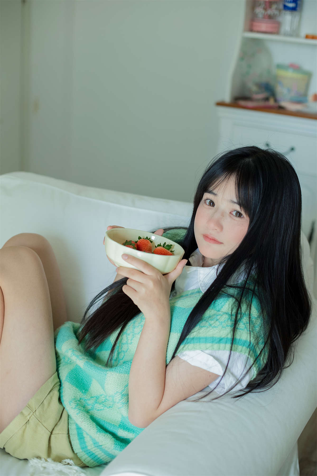 YITUYU艺图语 2023.12.30 早安早安 小怡妹妹cute-日更街拍