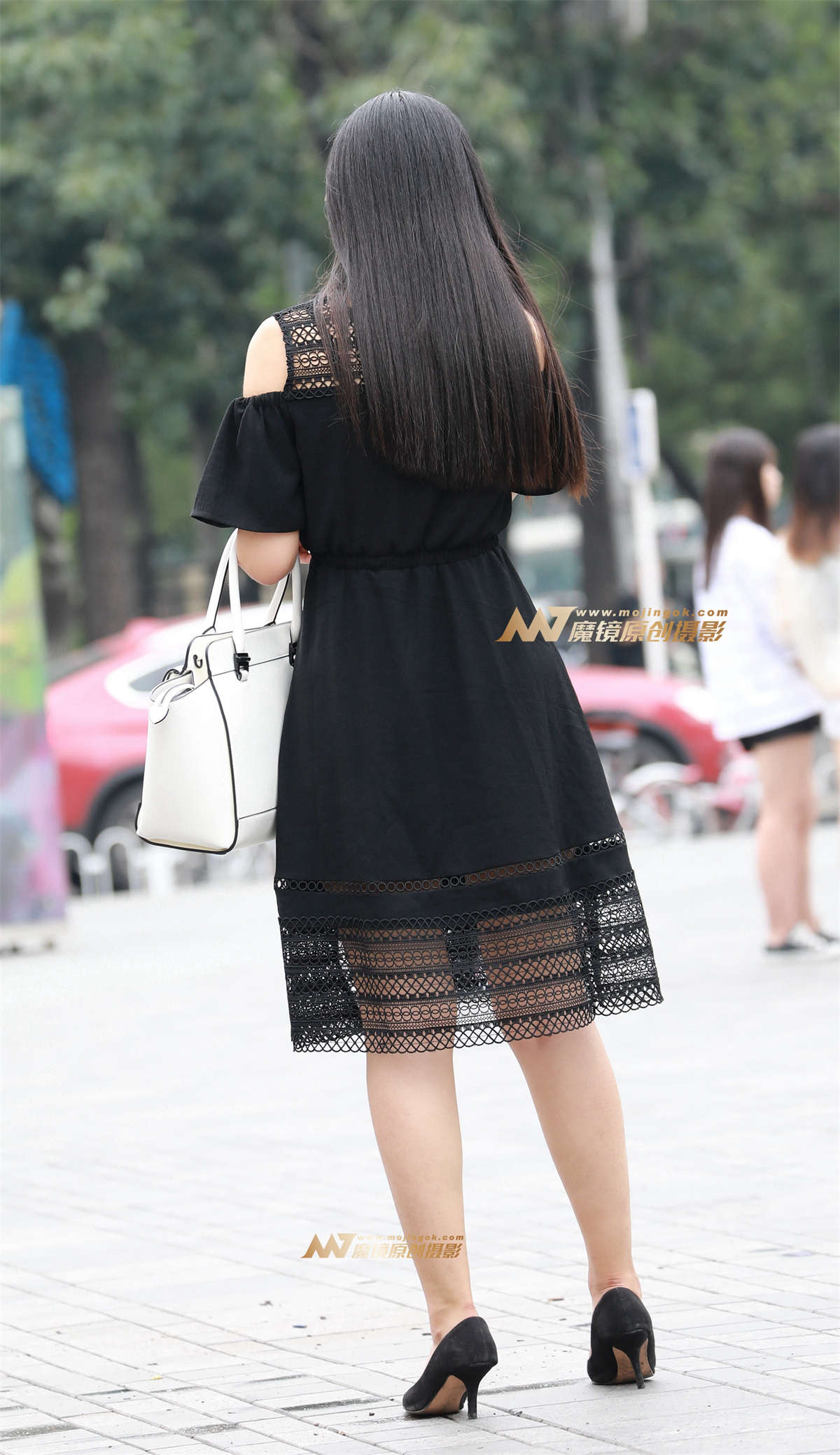 图片[2]-墨镜红唇，香汗微醺-日更街拍