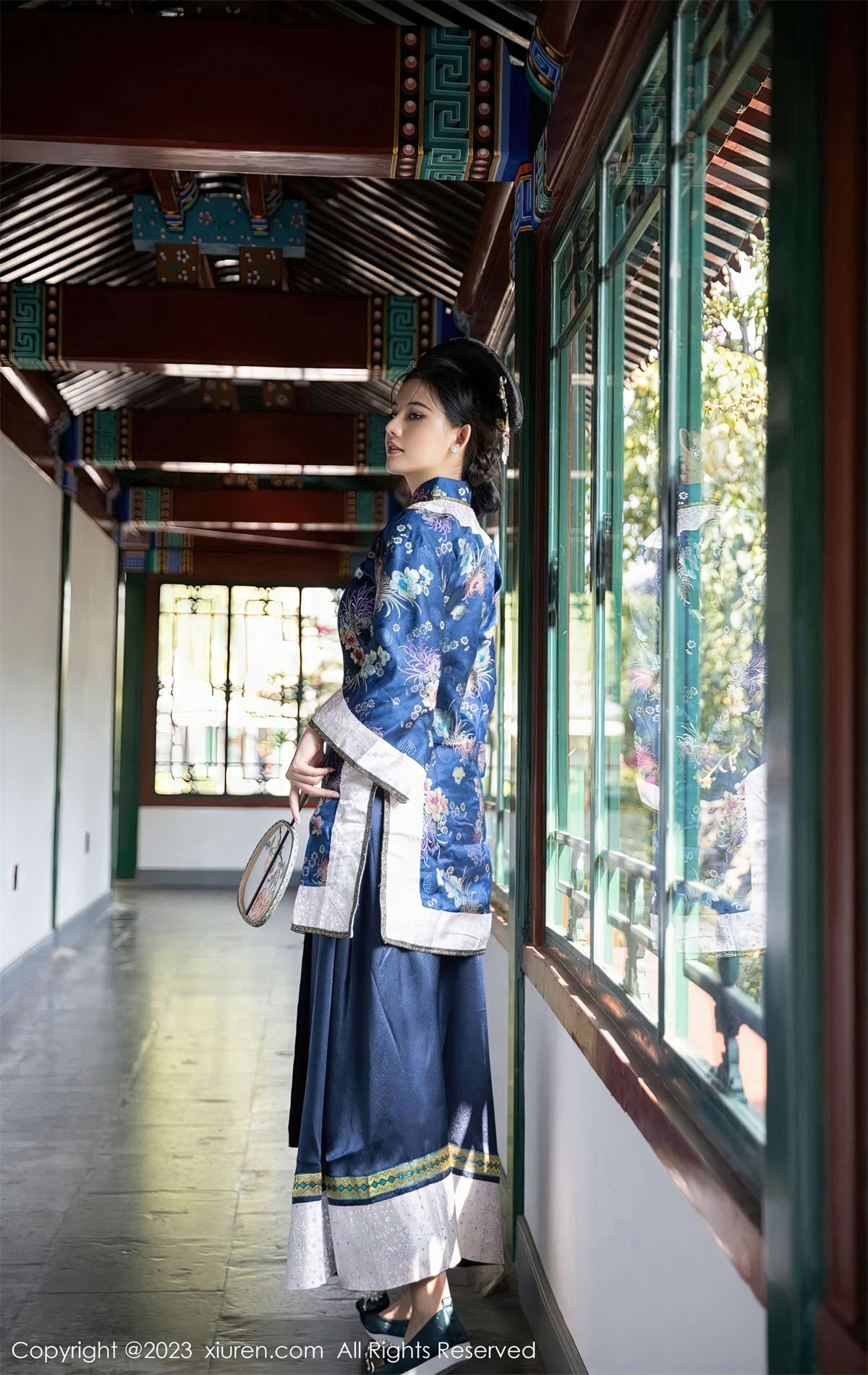 图片[2]-Xiuren秀人网 2023.03.10 No.6398 就是阿朱啊-日更街拍