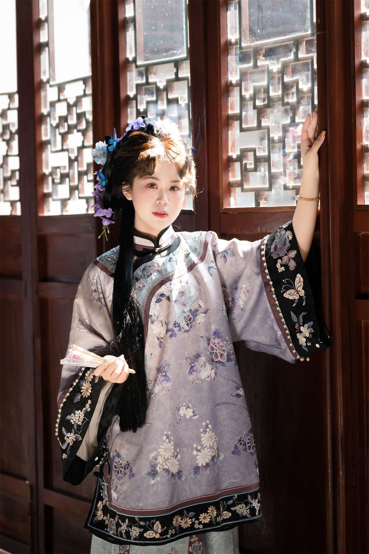 图片[2]-YITUYU艺图语 2025.03.16 不过都是笼中鸟 泡芙小方-日更街拍