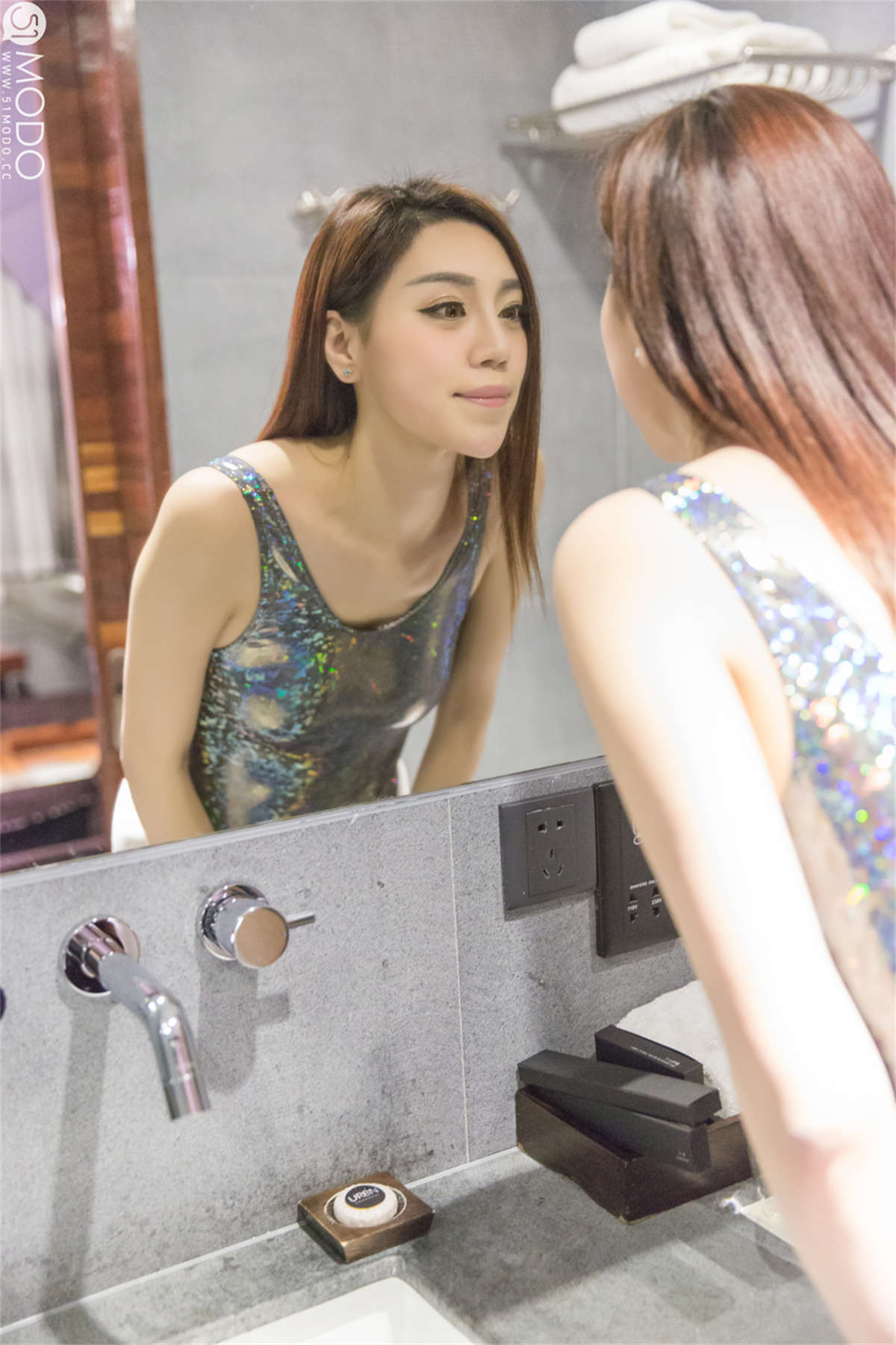 51MODO杂志 2015.01.05 VOL.003 长腿制服诱惑-日更街拍