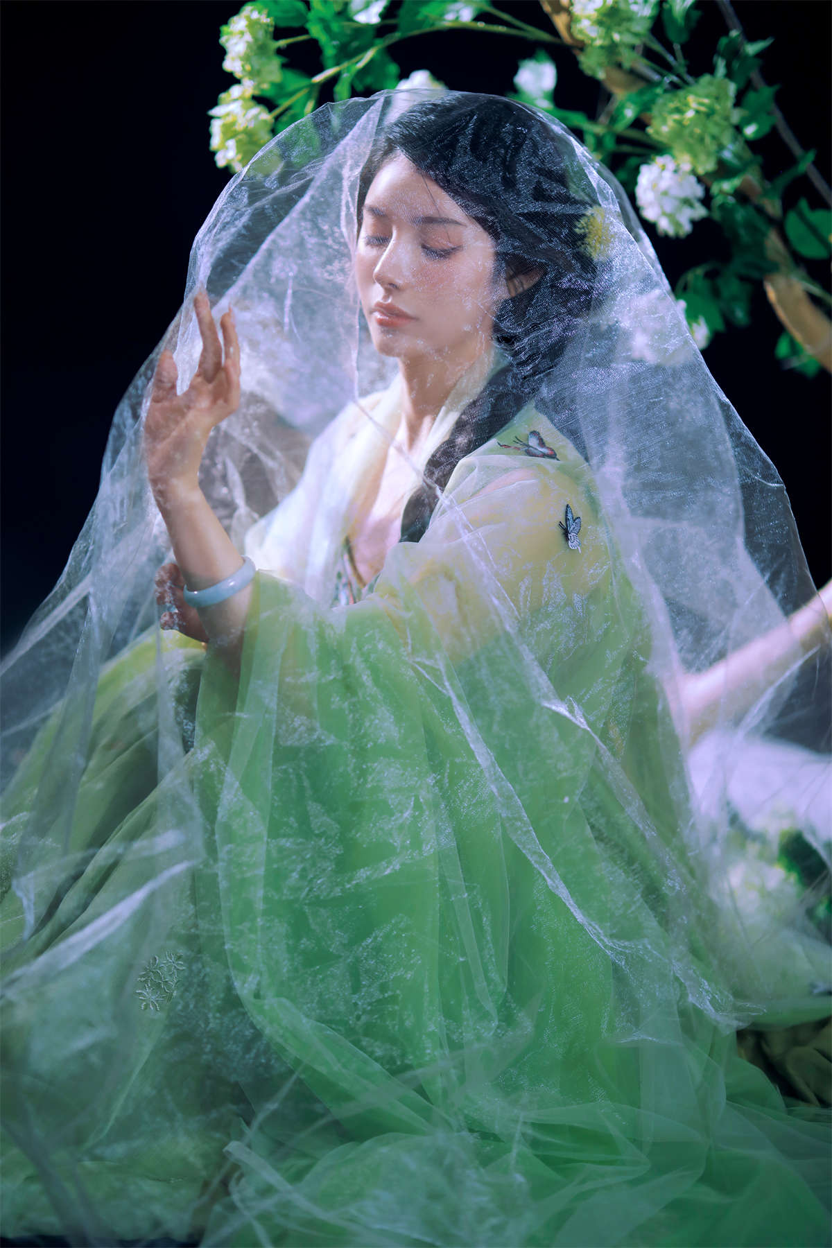 图片[2]-YITUYU艺图语 2022.03.26 破茧成蝶 绾颜-日更街拍