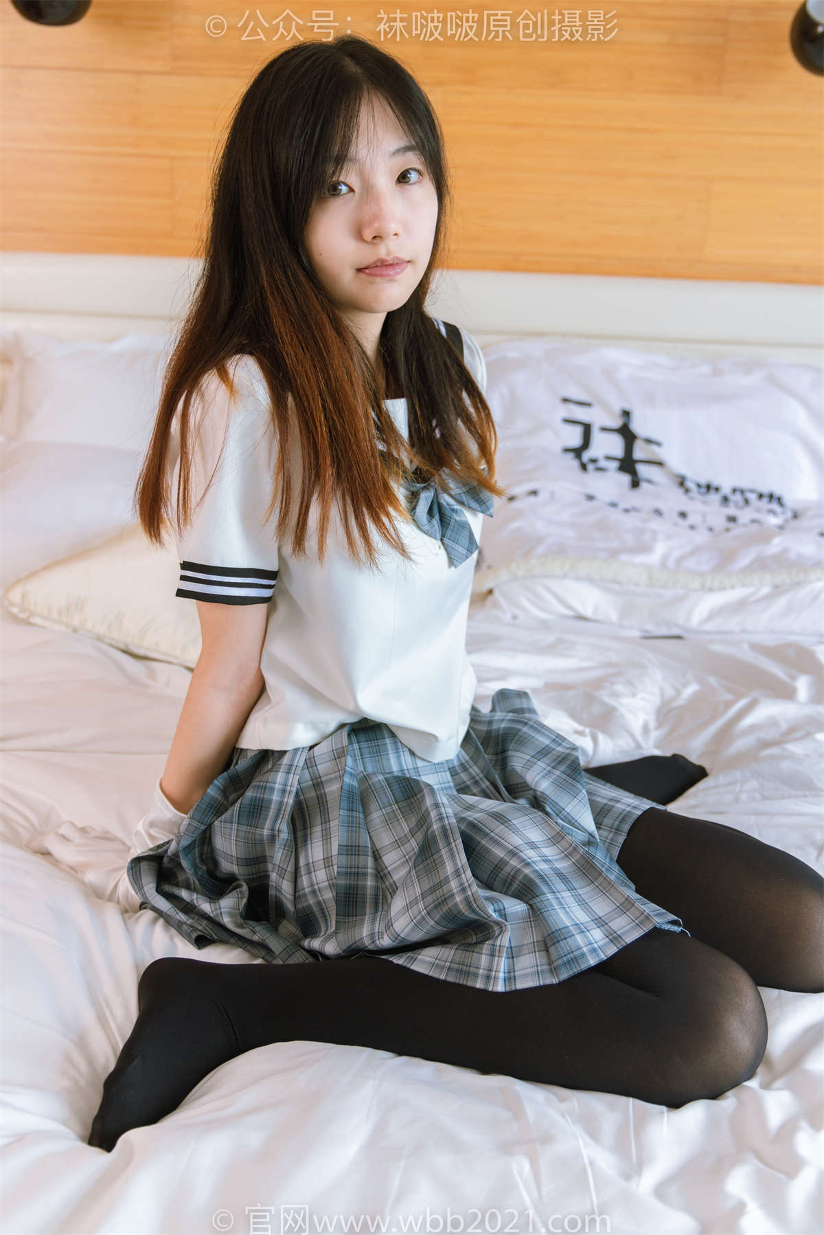 袜啵啵 No.278 小甜豆-皮鞋、厚黑丝、jk制服、踩泡面等剧情 花絮版-日更街拍