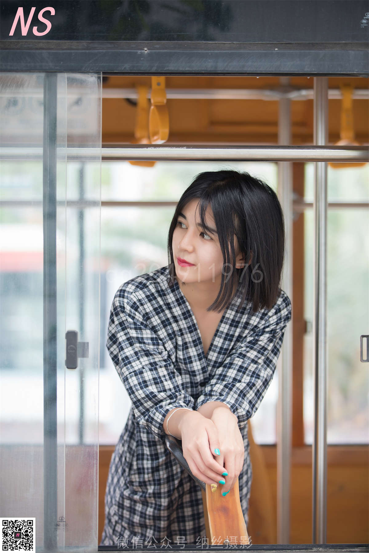 纳丝摄影No.139 YoMI 公交站-日更街拍