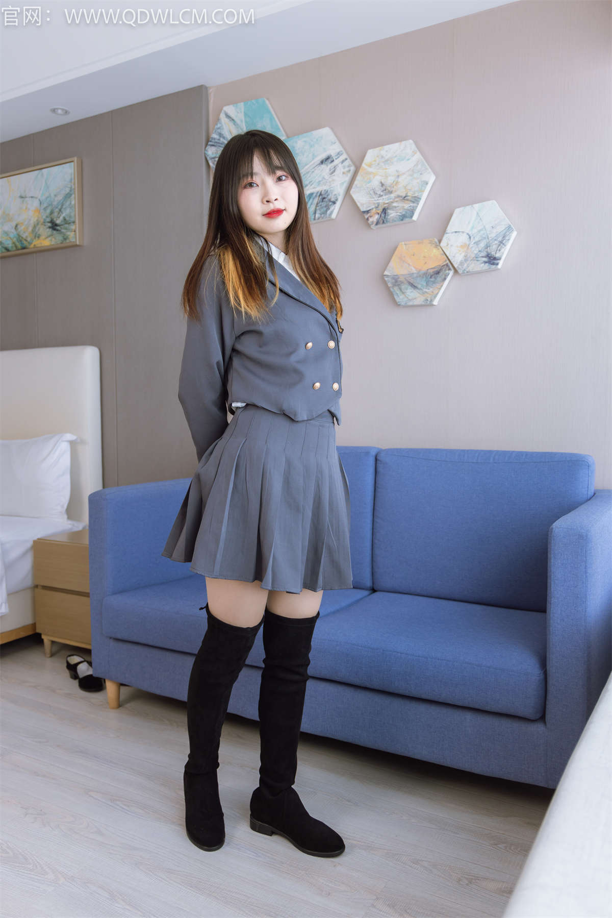 物恋传媒 NO.1243 挽挽-罗马假日-日更街拍