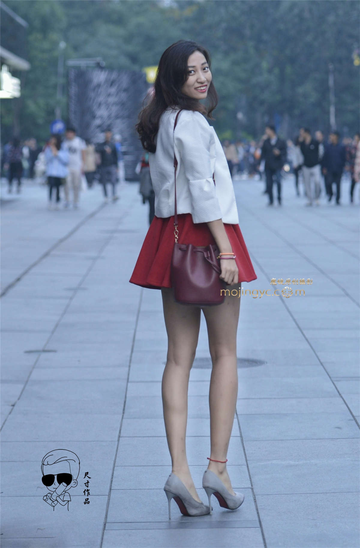 图片[2]-红裙子美女2016年10月16日10P-日更街拍