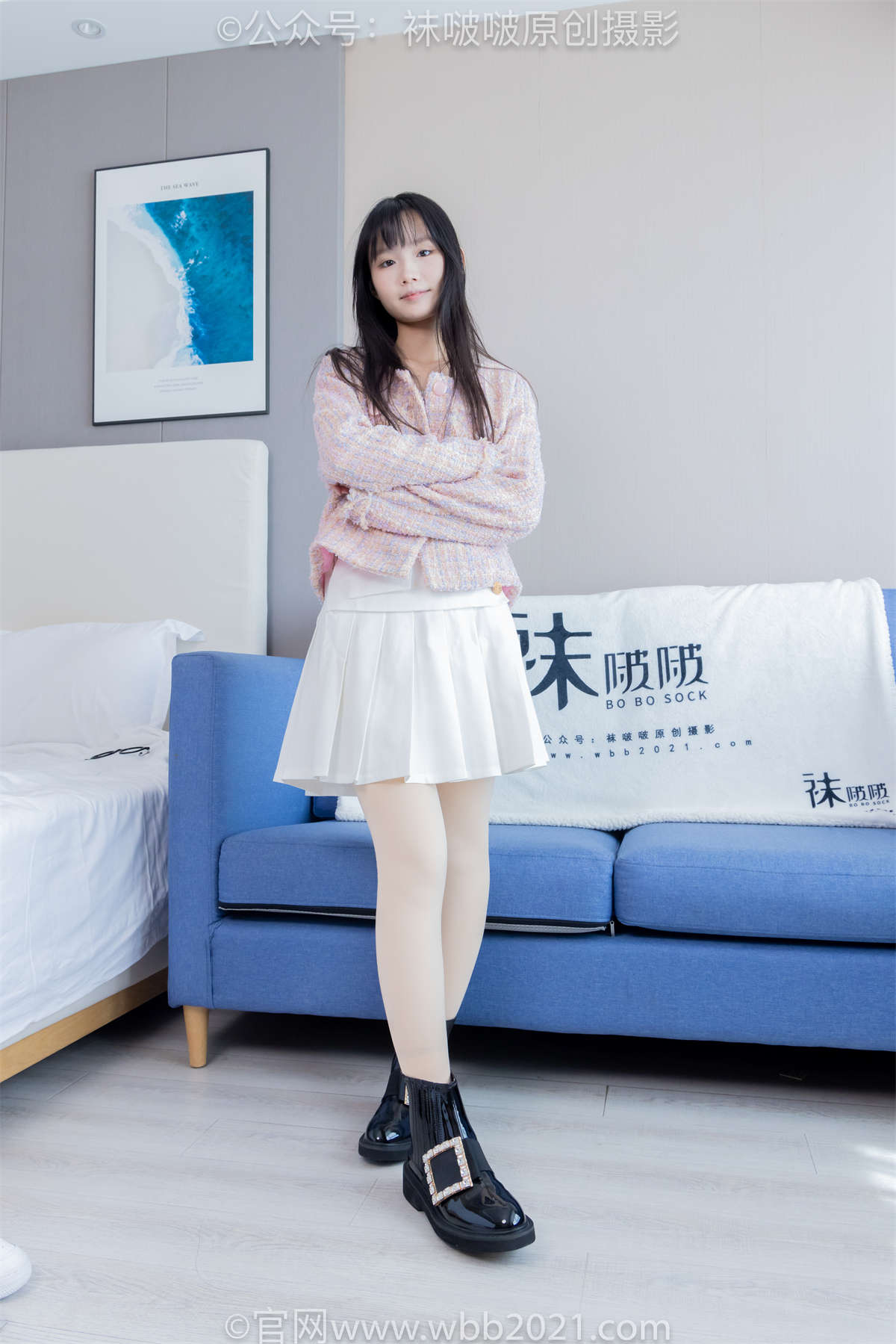 图片[2]-袜啵啵 No.438 甜甜圈-皮鞋、板鞋、白棉袜、黑色踩脚袜、肉色踩脚袜 花絮版-日更街拍