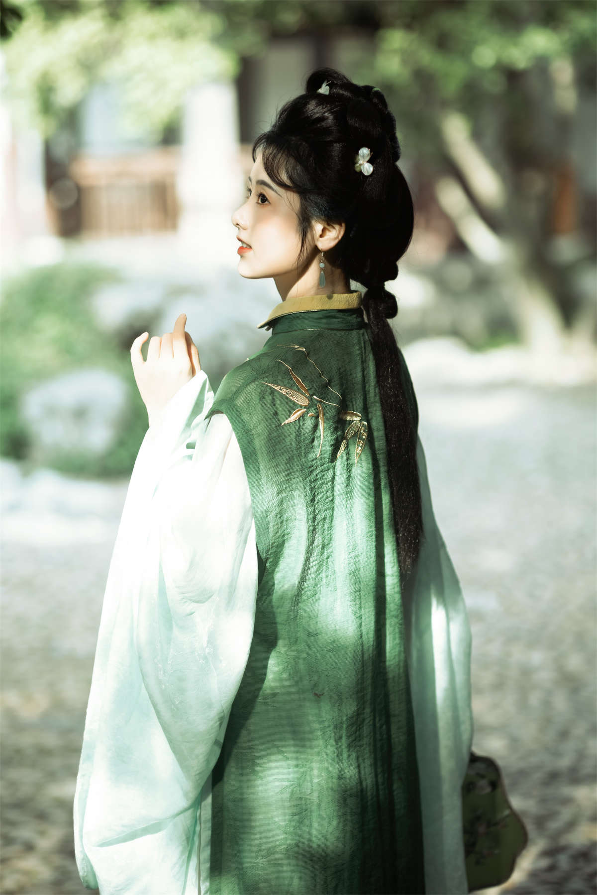 YITUYU艺图语 2024.11.13 绿意晓声浓 人间月-素尘插图1