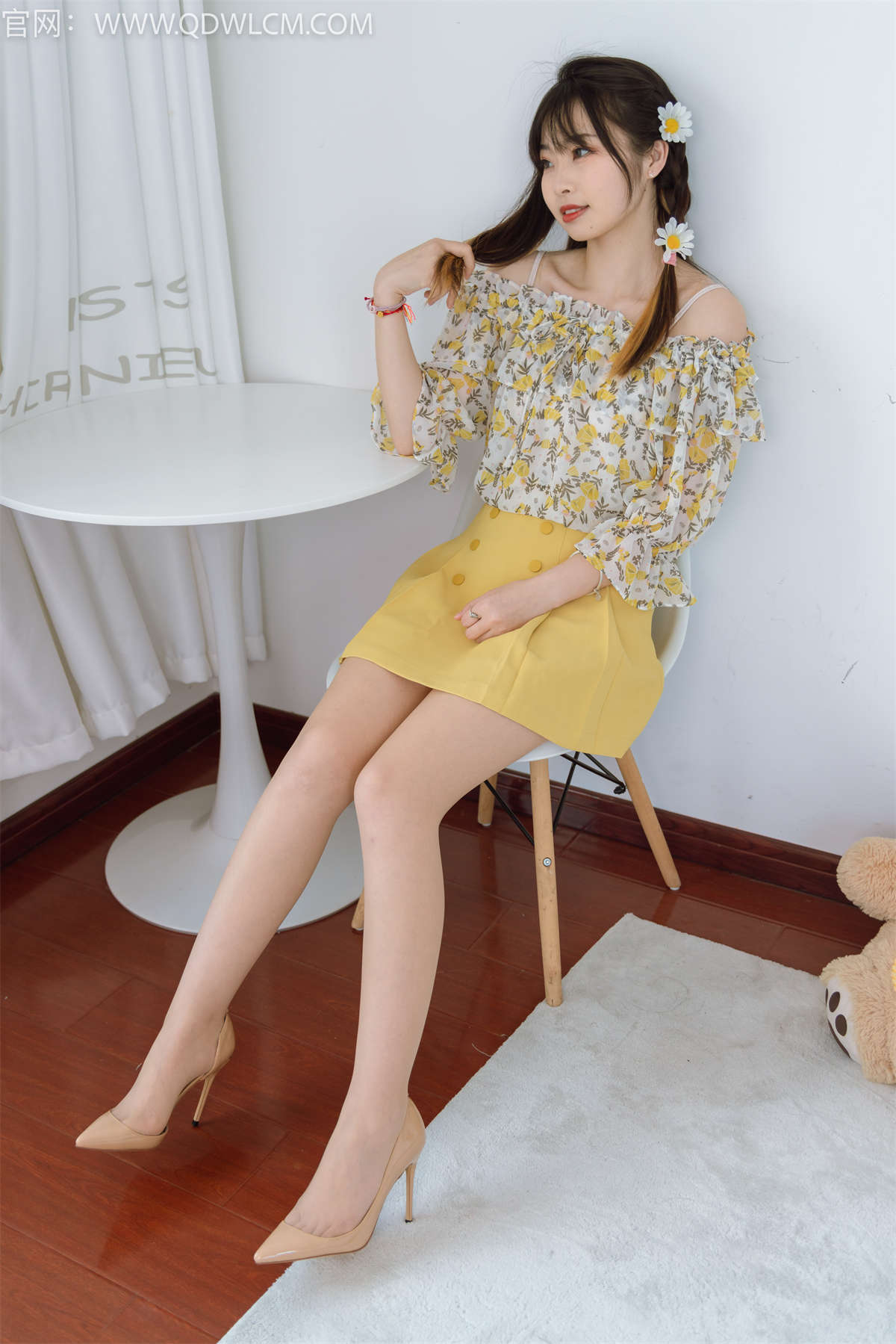 物恋传媒 NO.1354 挽挽-爱笑的眼睛-日更街拍