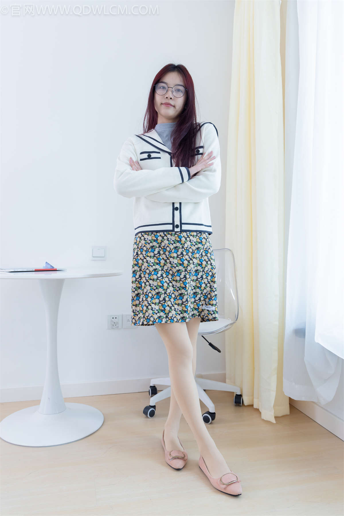 图片[2]-物恋传媒 NO.1931 茯苓-春日花朵-日更街拍