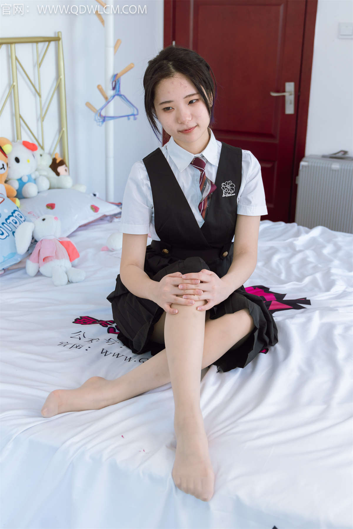 图片[2]-物恋传媒 NO.1349 姜姜-爱你一万年-日更街拍