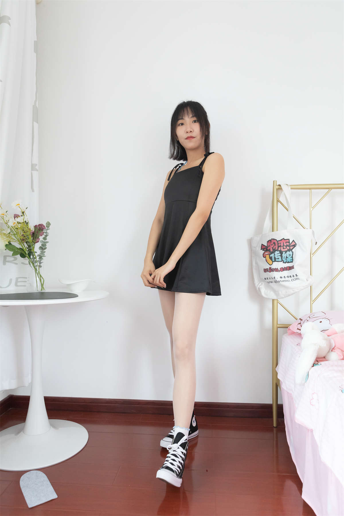 物恋传媒 NO.916 elise-光阴一瞬-日更街拍