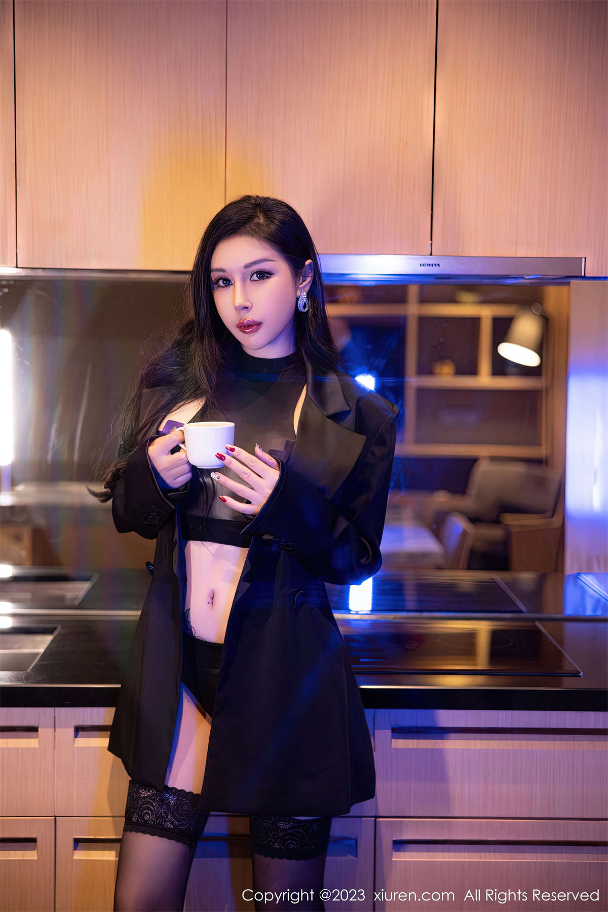 图片[2]-Xiuren秀人网 2023.01.17 No.6143 田冰冰-日更街拍