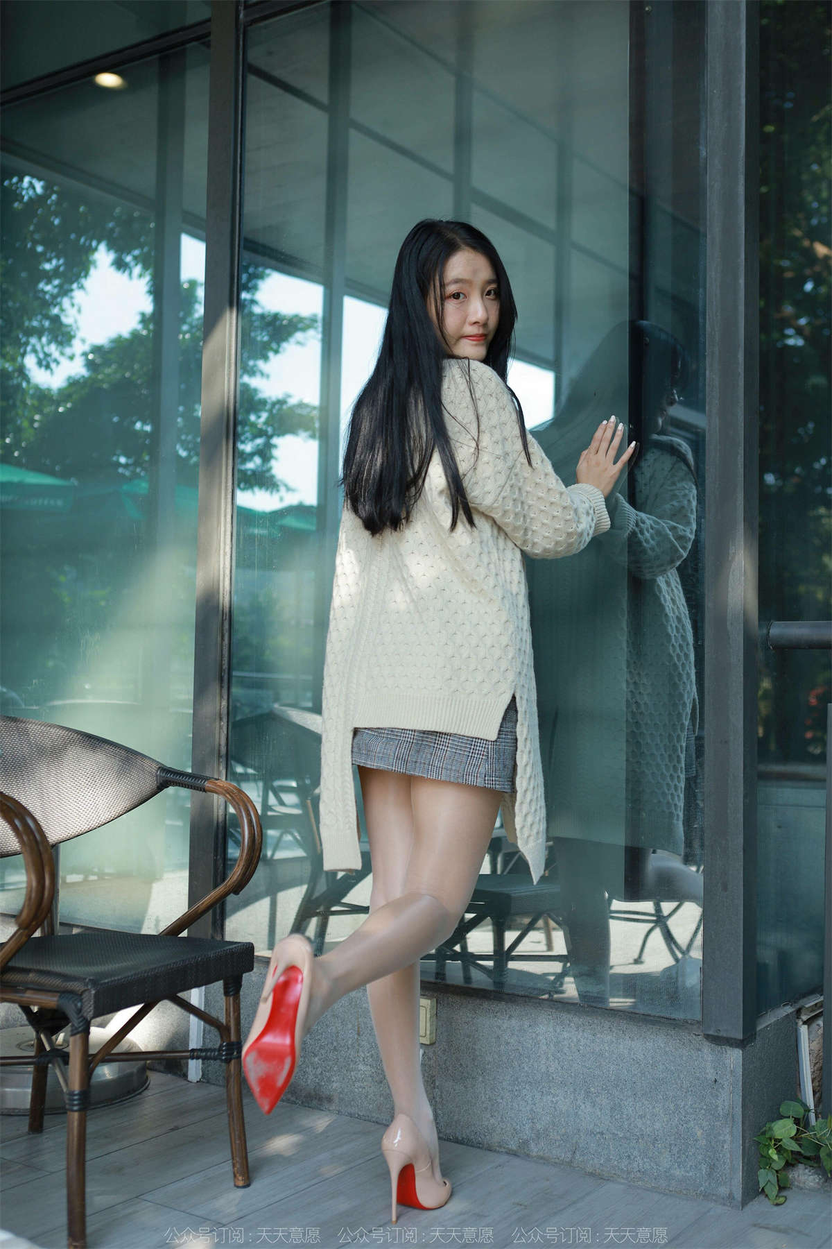 IESS异思趣向 2022.01.18 丝享家990：婉萍 白靴公主-日更街拍