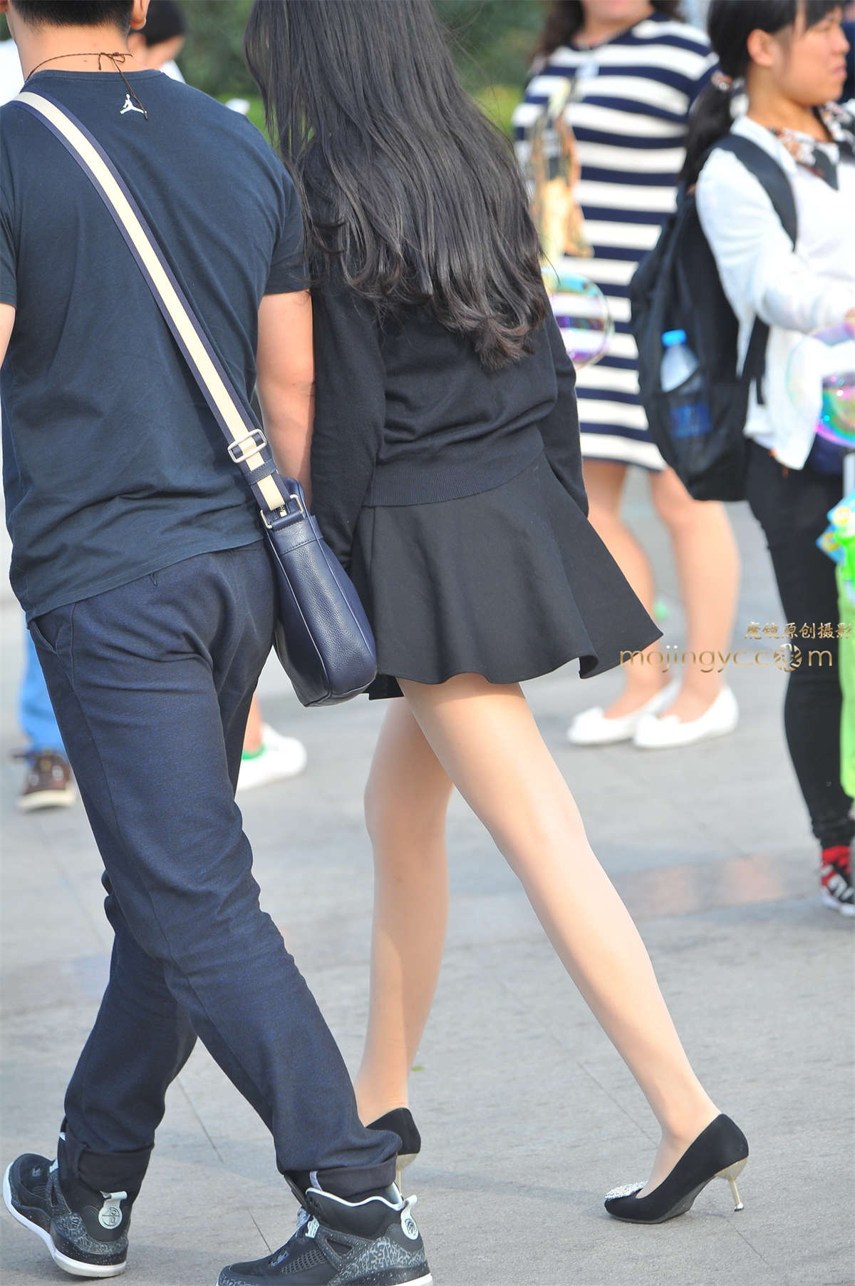 图片[2]-2016-10-11肉丝美腿妹妹11张-日更街拍