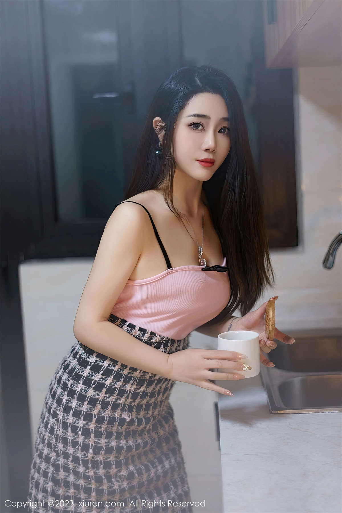 图片[2]-Xiuren秀人网 2023.05.25 No.6799 严利娅-日更街拍