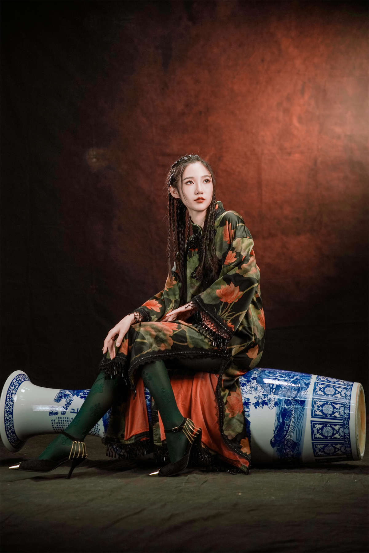 YITUYU艺图语 2024.12.12 时尚岭南瓷器魅力 o1ne万插图1