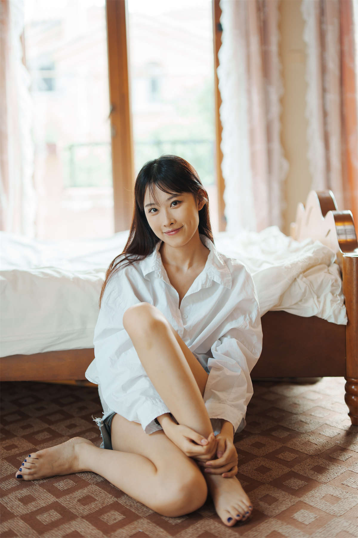 YITUYU艺图语 2022.10.30 少女的周末 aHong-日更街拍