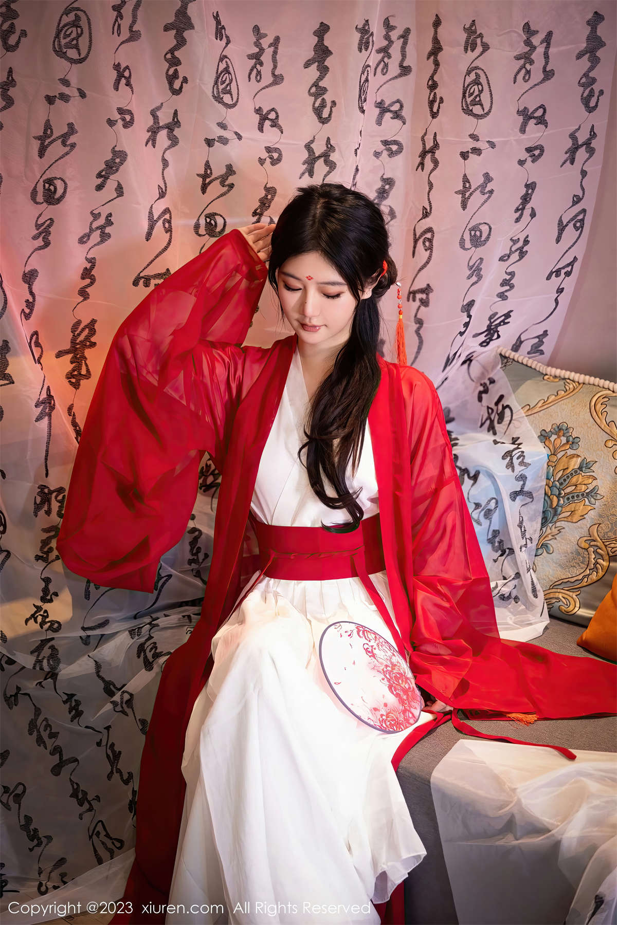 图片[2]-Xiuren秀人网 2023.08.04 No.7192 幼幼-日更街拍