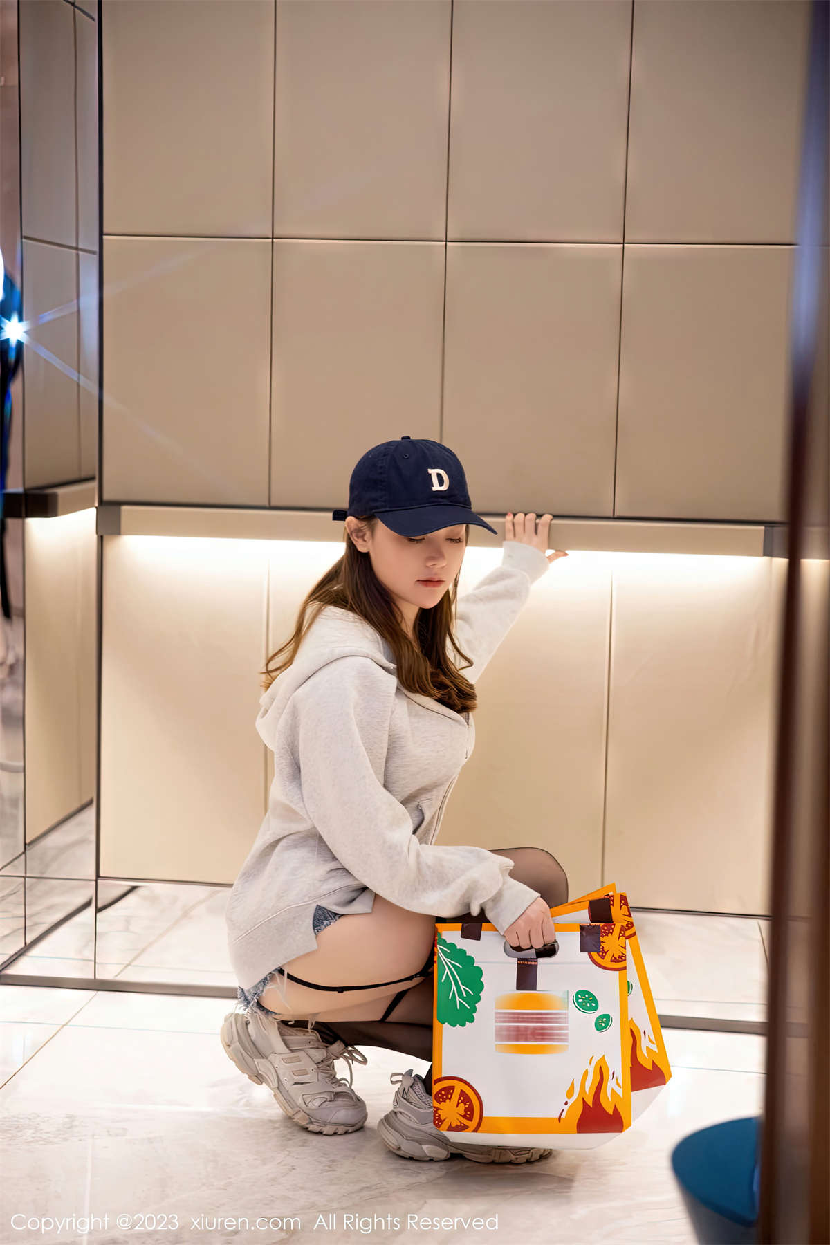 图片[2]-Xiuren秀人网 2023.01.18 No.6155 豆瓣酱-日更街拍