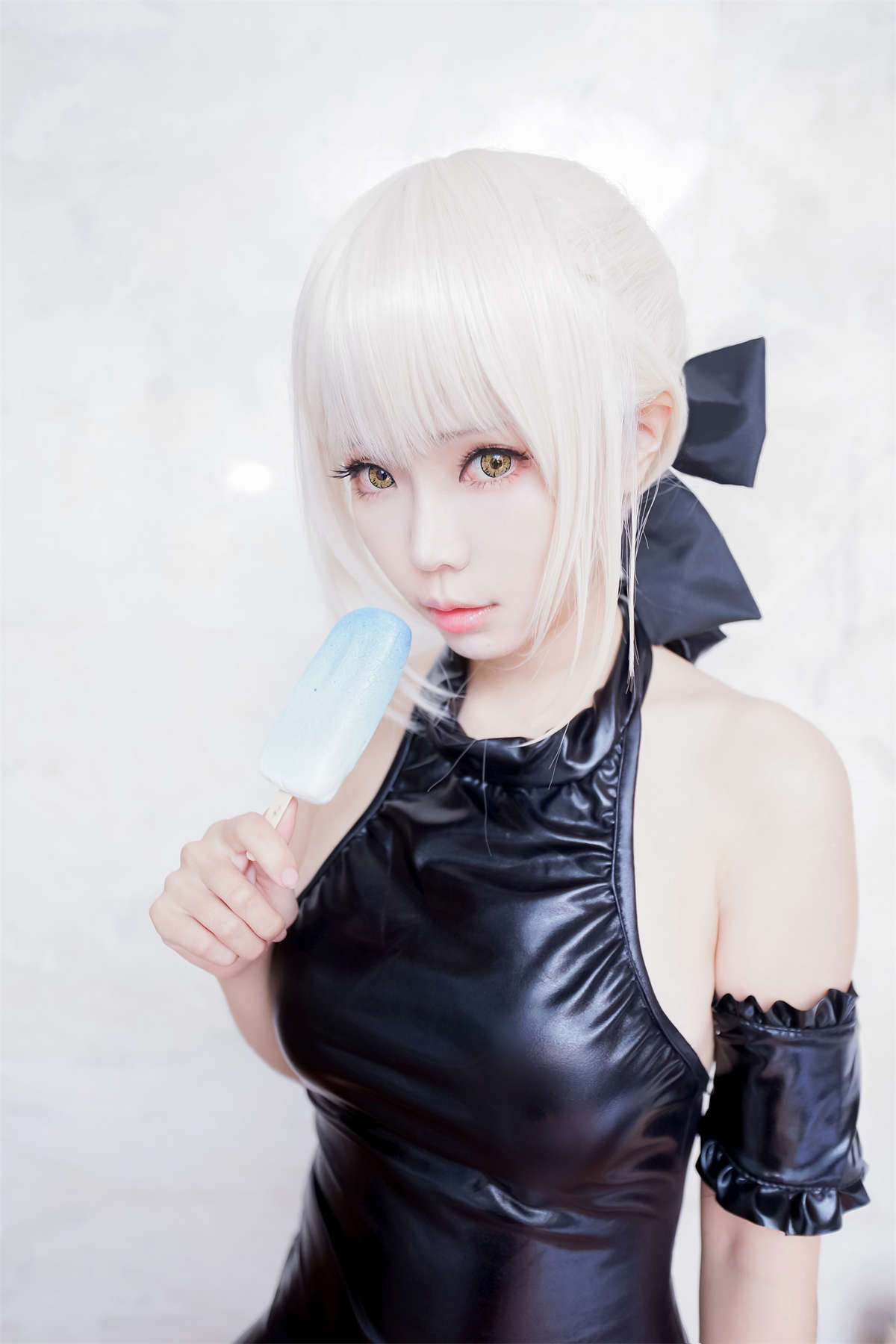 Ely_eee(ElyEE子) 黑皮泳裙-日更街拍
