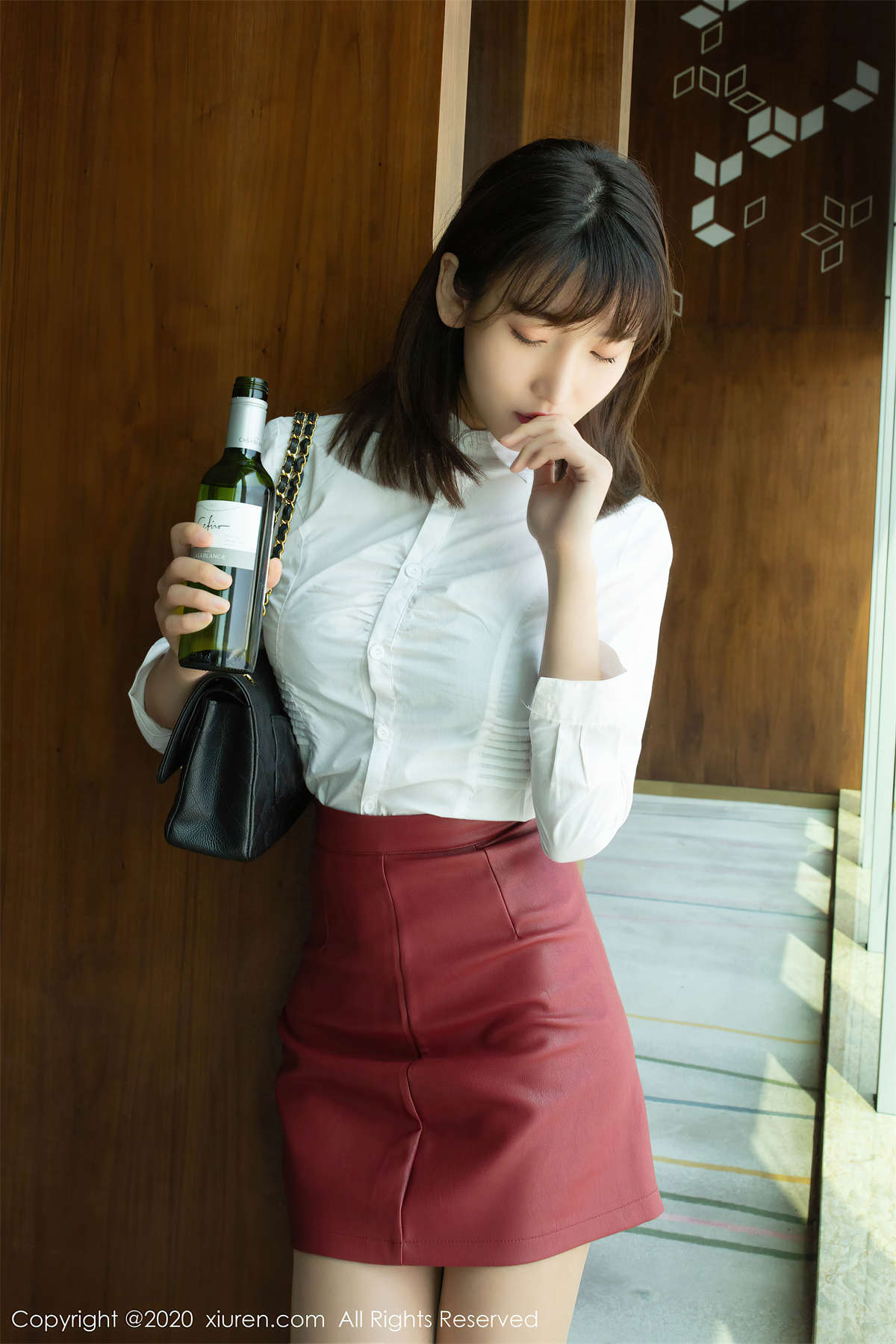 Xiuren秀人网 2020.07.31 NO.2393 陆萱萱-日更街拍