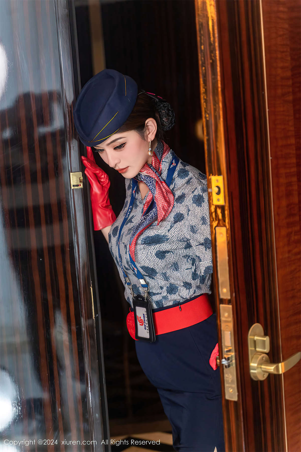 图片[2]-Xiuren秀人网 2024.11.18 NO.9459 灿宝-日更街拍