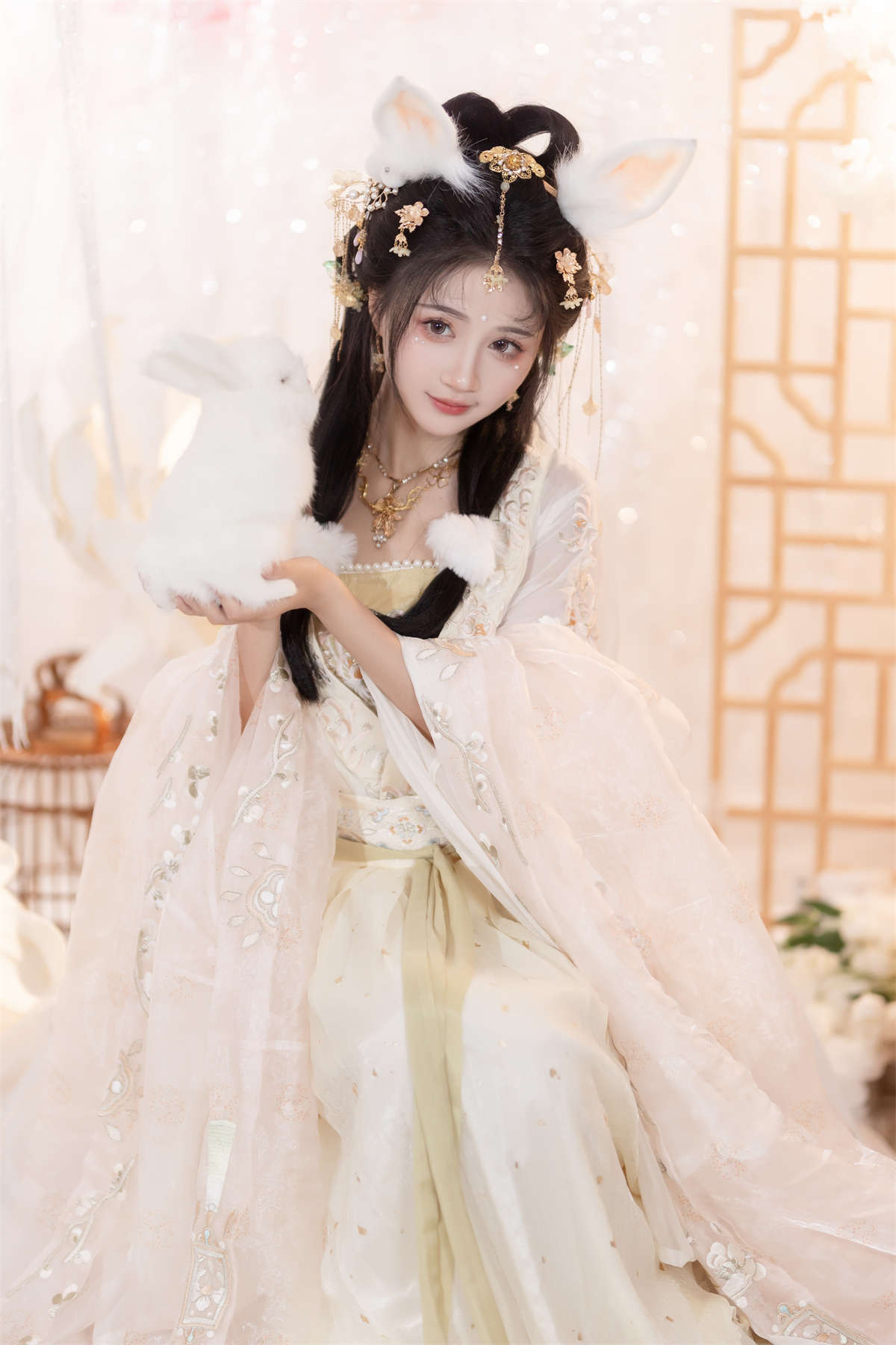 YITUYU艺图语 2024.12.13 花间留 绮罗生的小苏苏-日更街拍