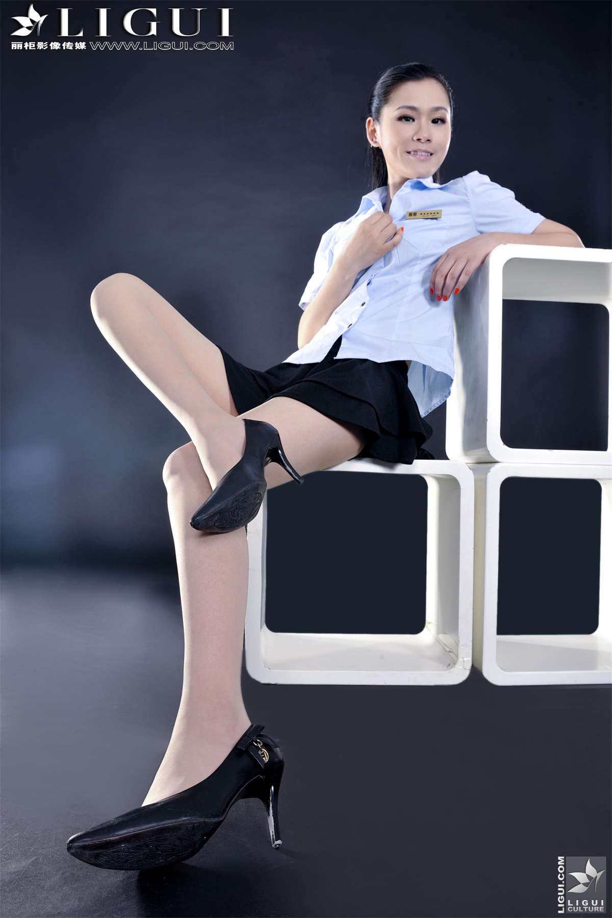 Ligui丽柜 2013.03.08 凌凌-日更街拍