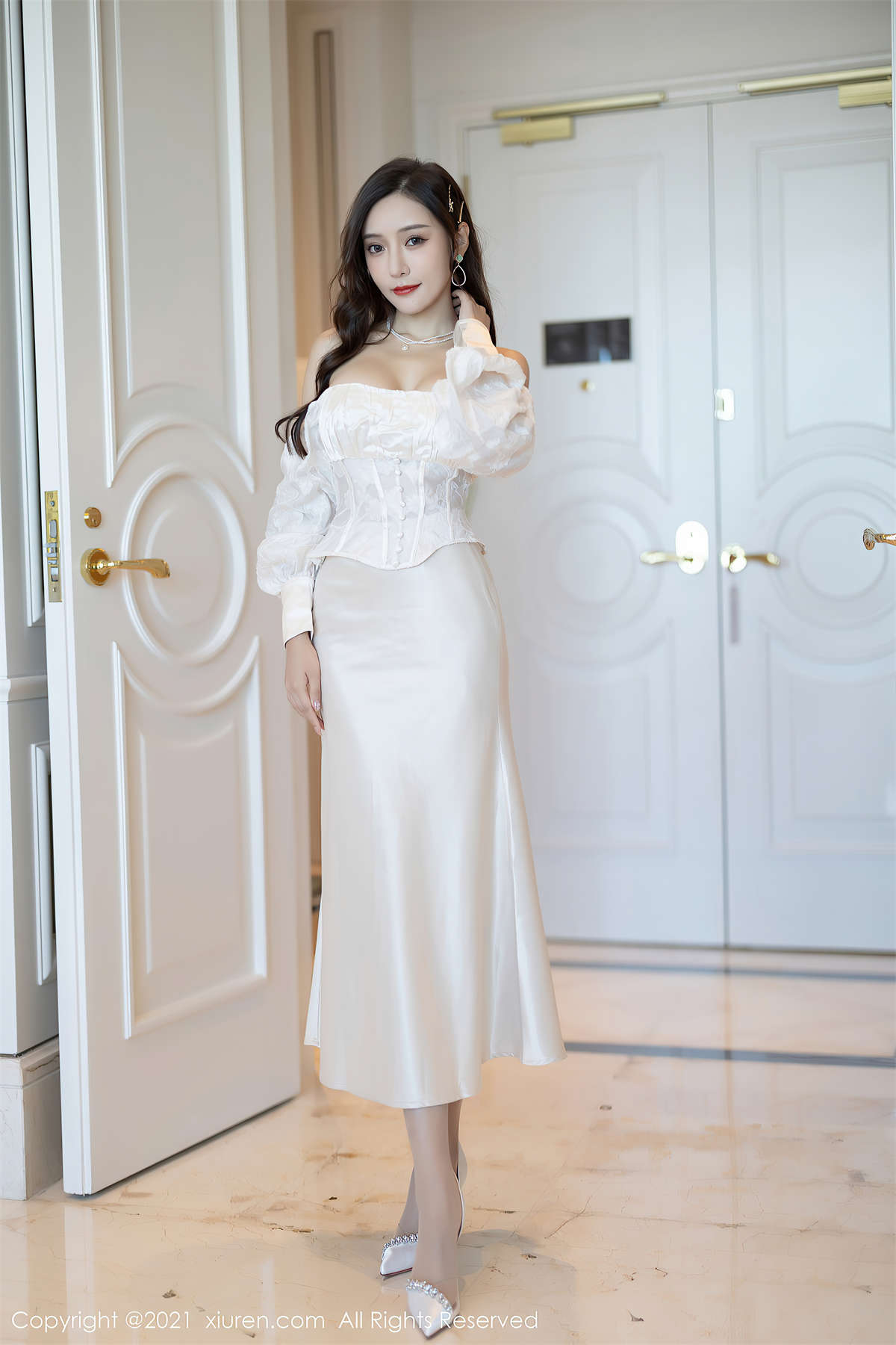 Xiuren秀人网 2021.10.28 NO.4136 王馨瑶yanni插图1