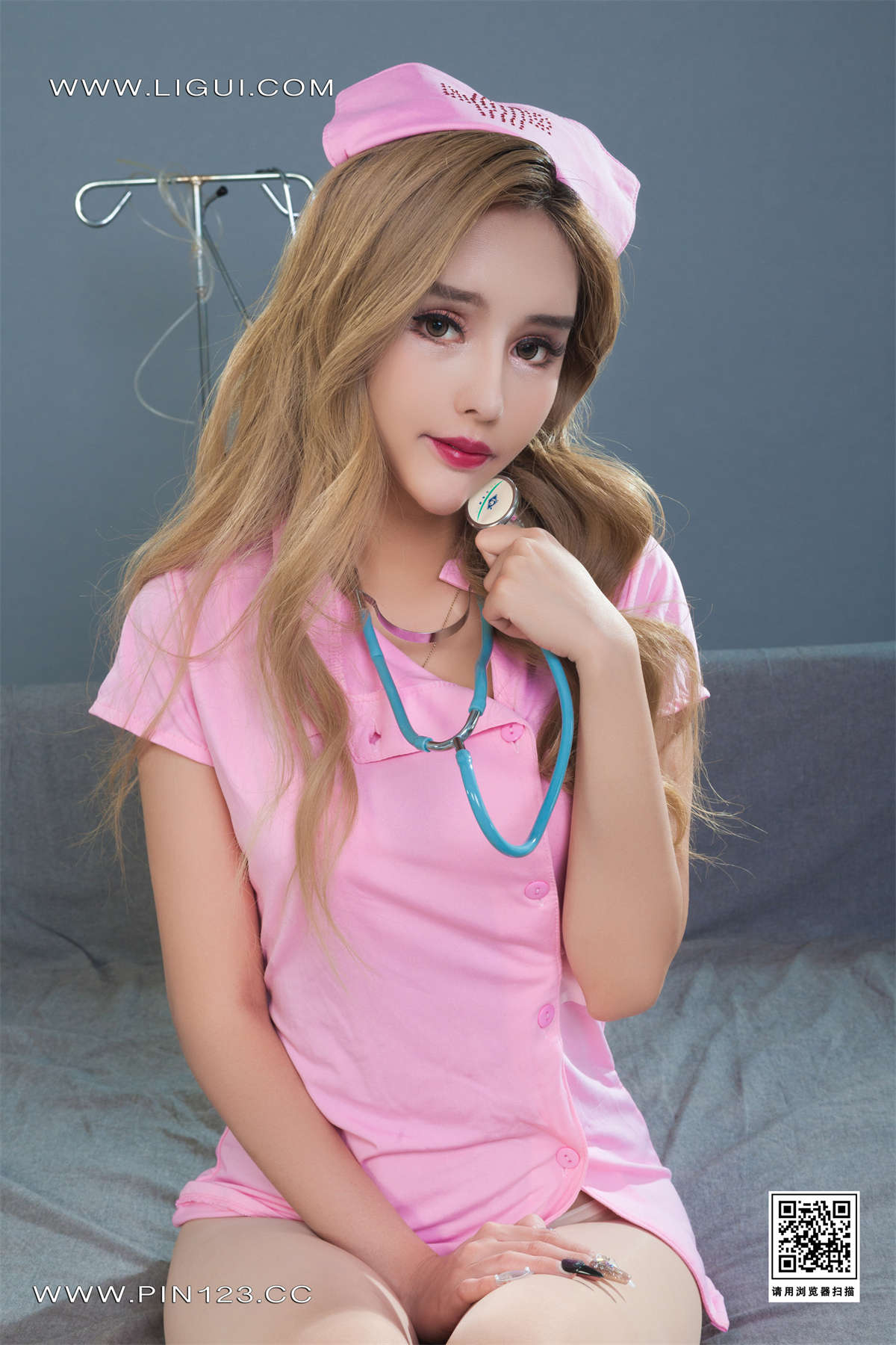 Ligui丽柜 2022.09.12 美脚天使 迪娅-日更街拍