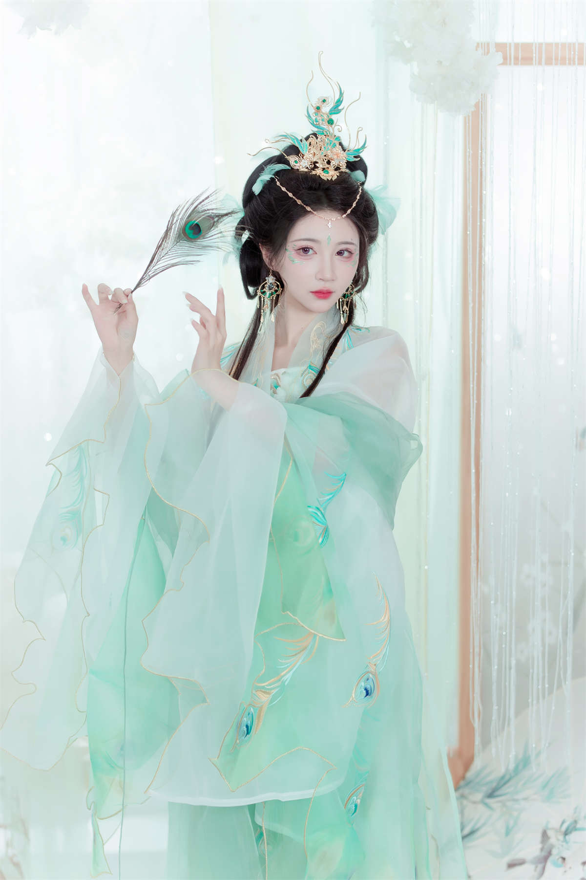 YITUYU艺图语 2024.09.20 春风不解意 绮罗生的小苏苏-日更街拍