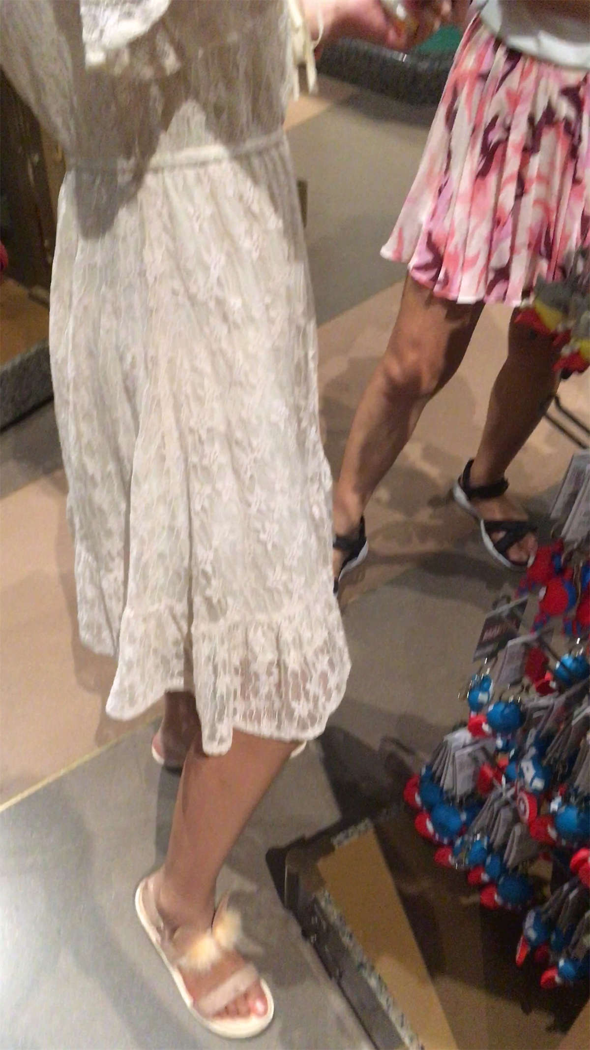 图片[2]-白色连衣裙小妹-日更街拍