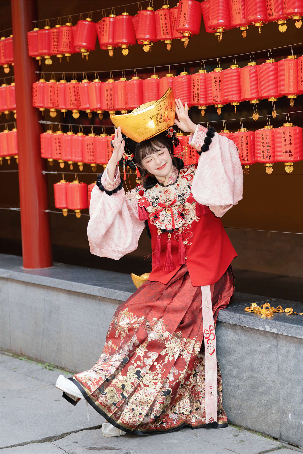 图片[2]-YITUYU艺图语 2025.03.11 净慈寺 夏芋小年-日更街拍